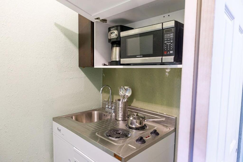 Private Suite In North Miami نورث ميامي بيتش المظهر الخارجي الصورة